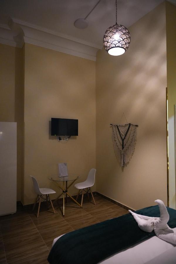 Hostel Hathor House *